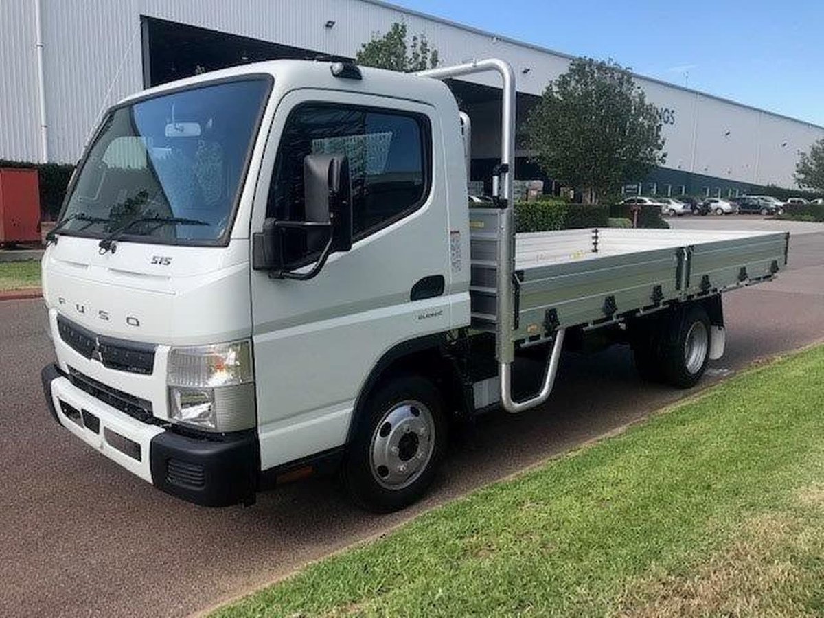 Mitsubishi fuso canter 2020