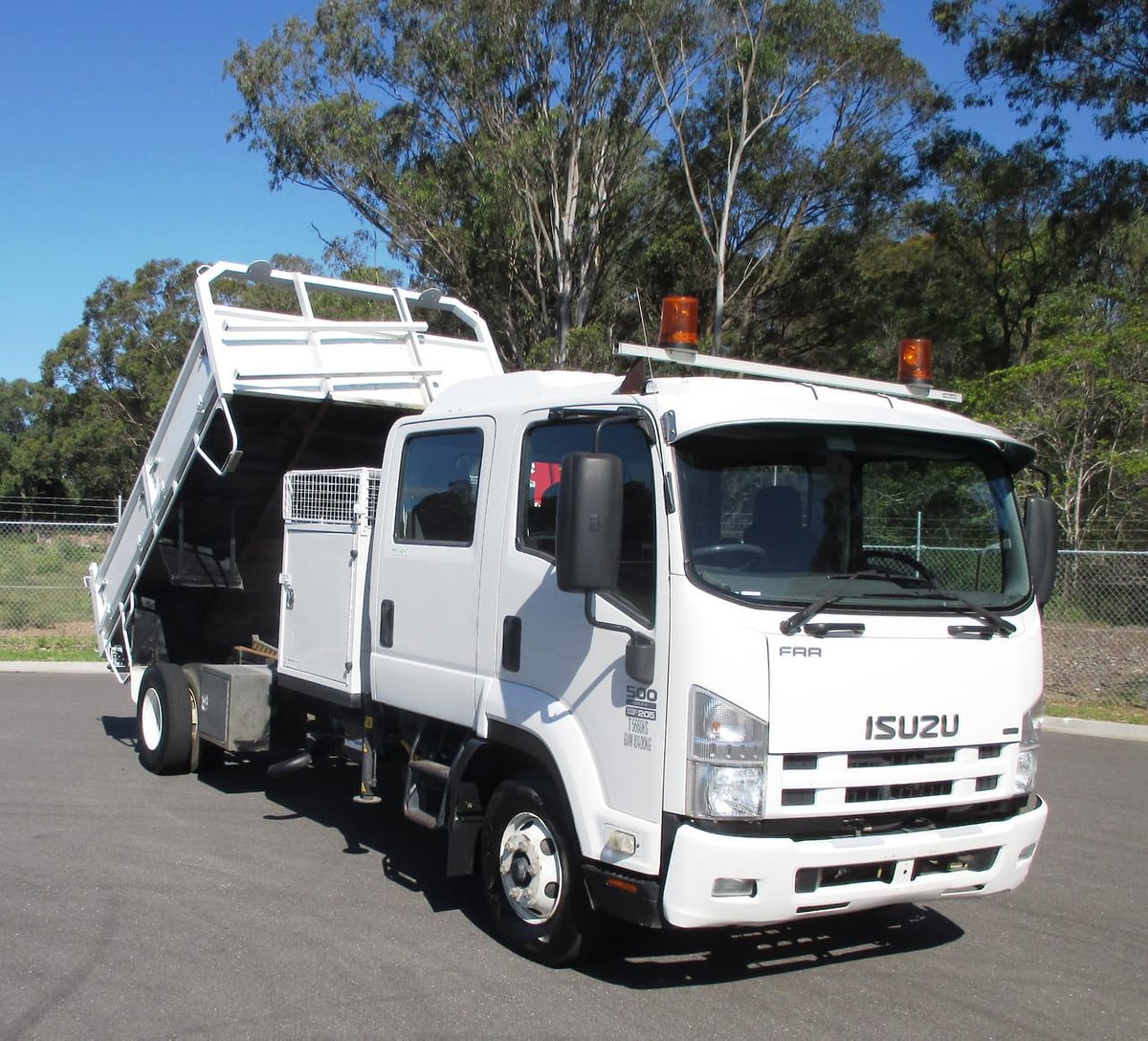 2010 isuzu forward