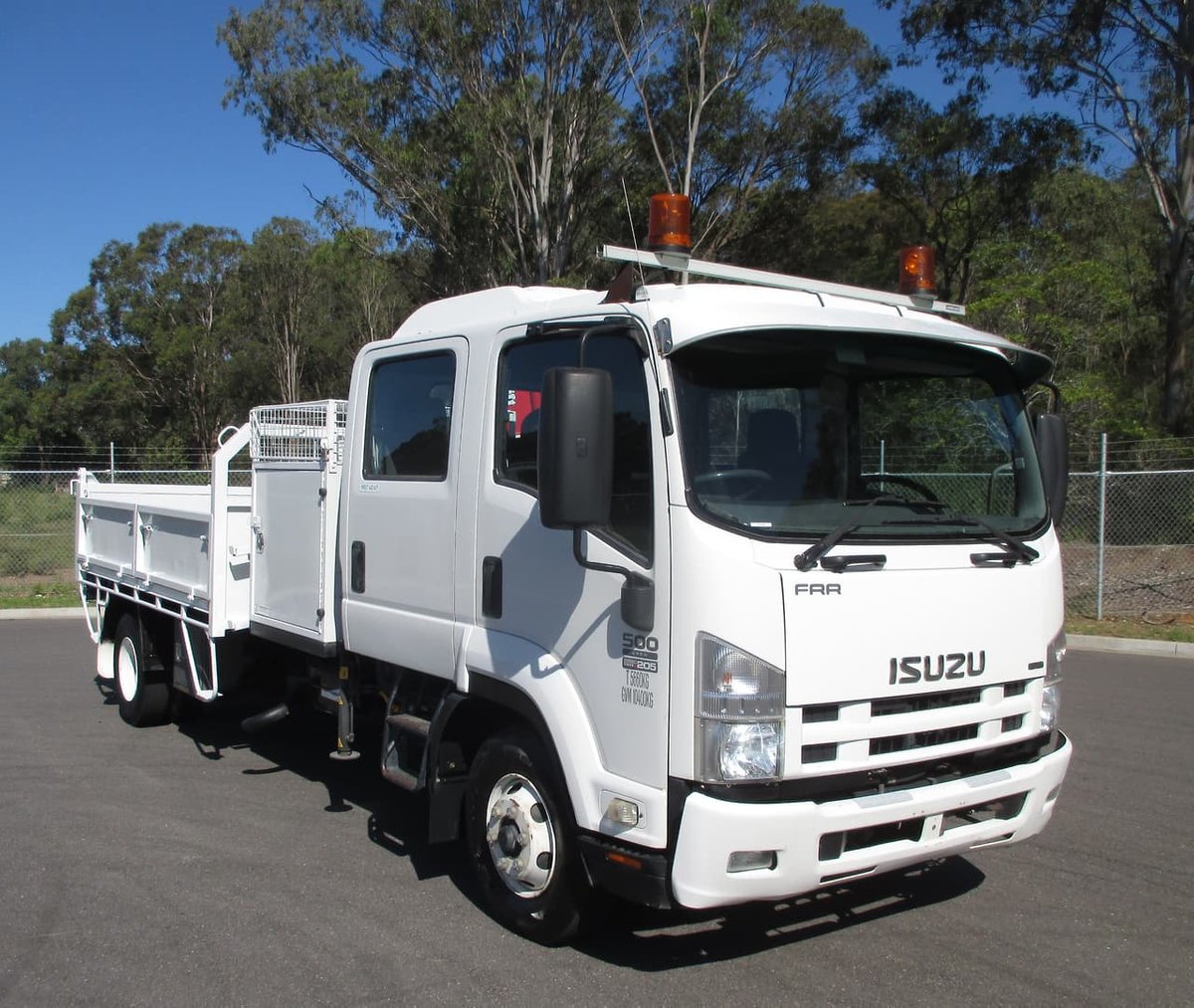 2010 isuzu forward
