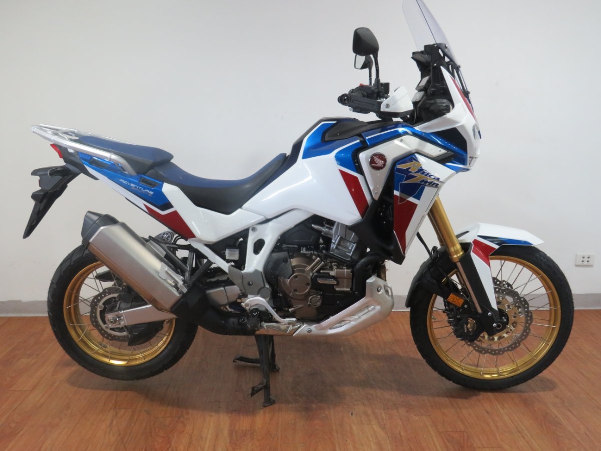 africa twin adv