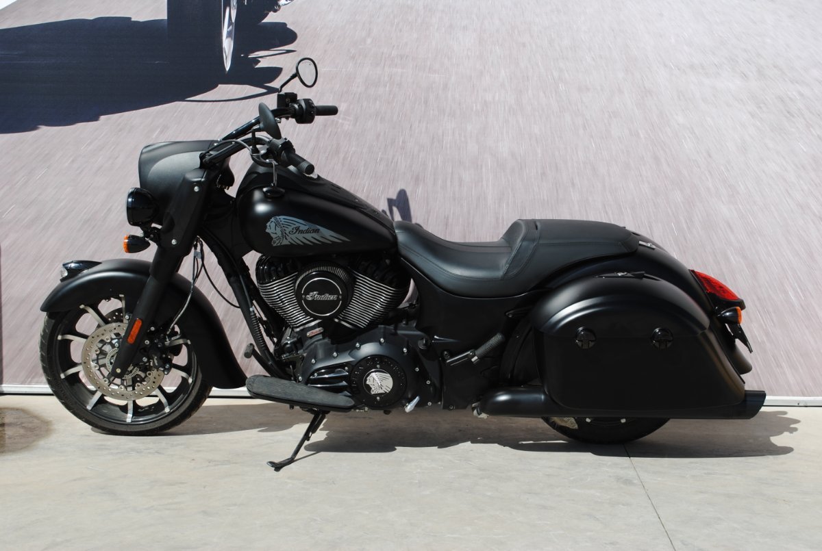 2019 Indian Springfield Dark Horse Black For Sale in East Keilor at MCA