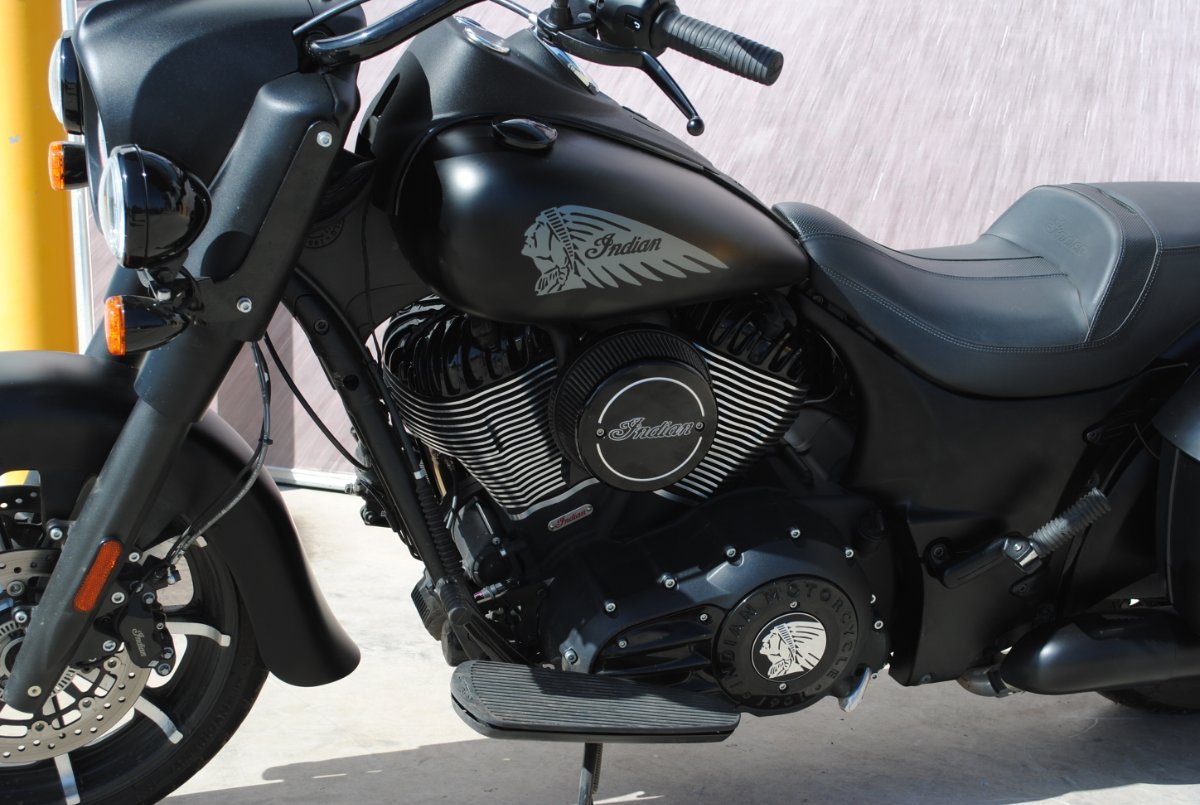 2019 Indian Springfield Dark Horse Black For Sale in East Keilor at MCA