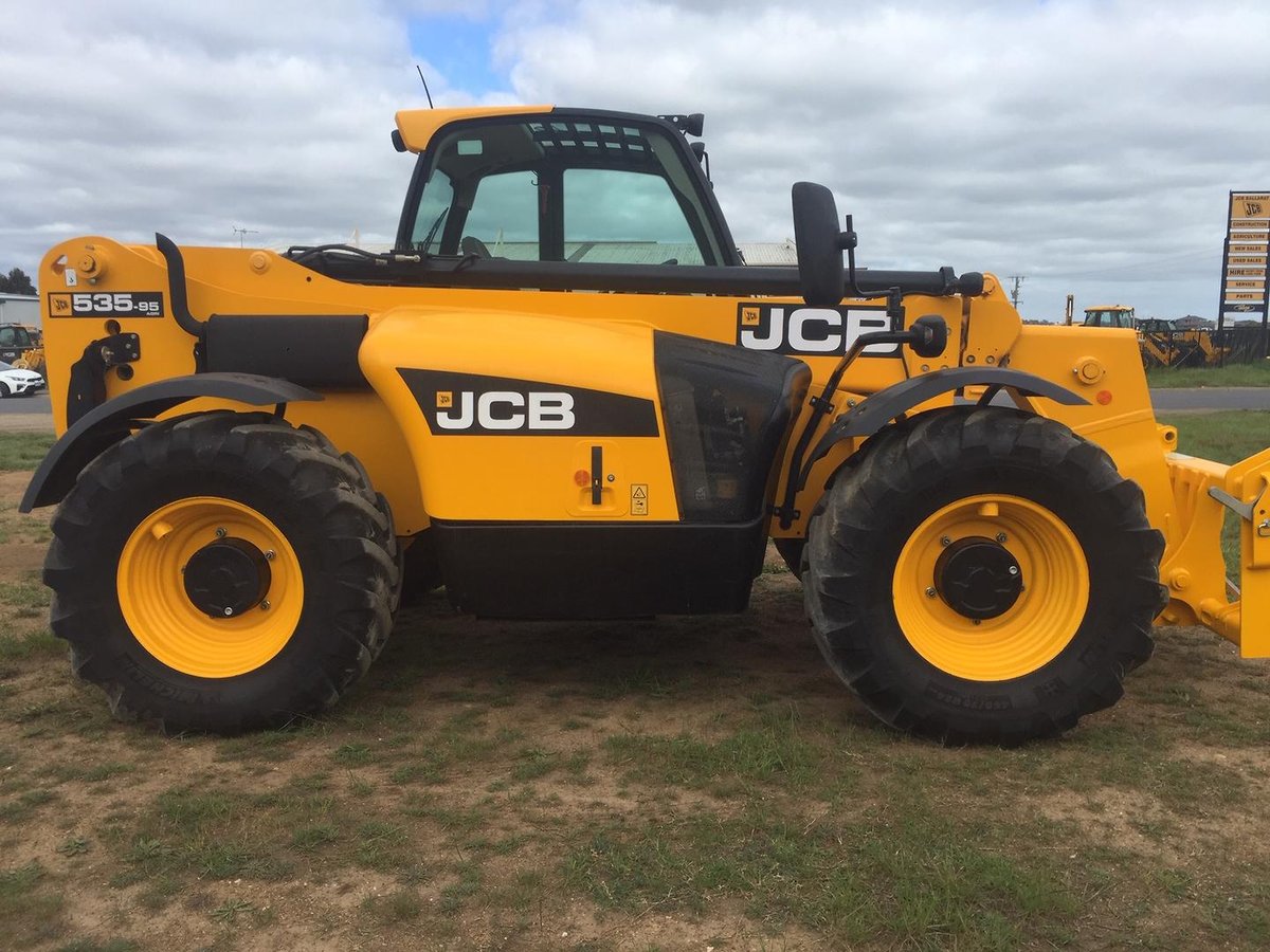 2019 JCB 535-95 Yellow