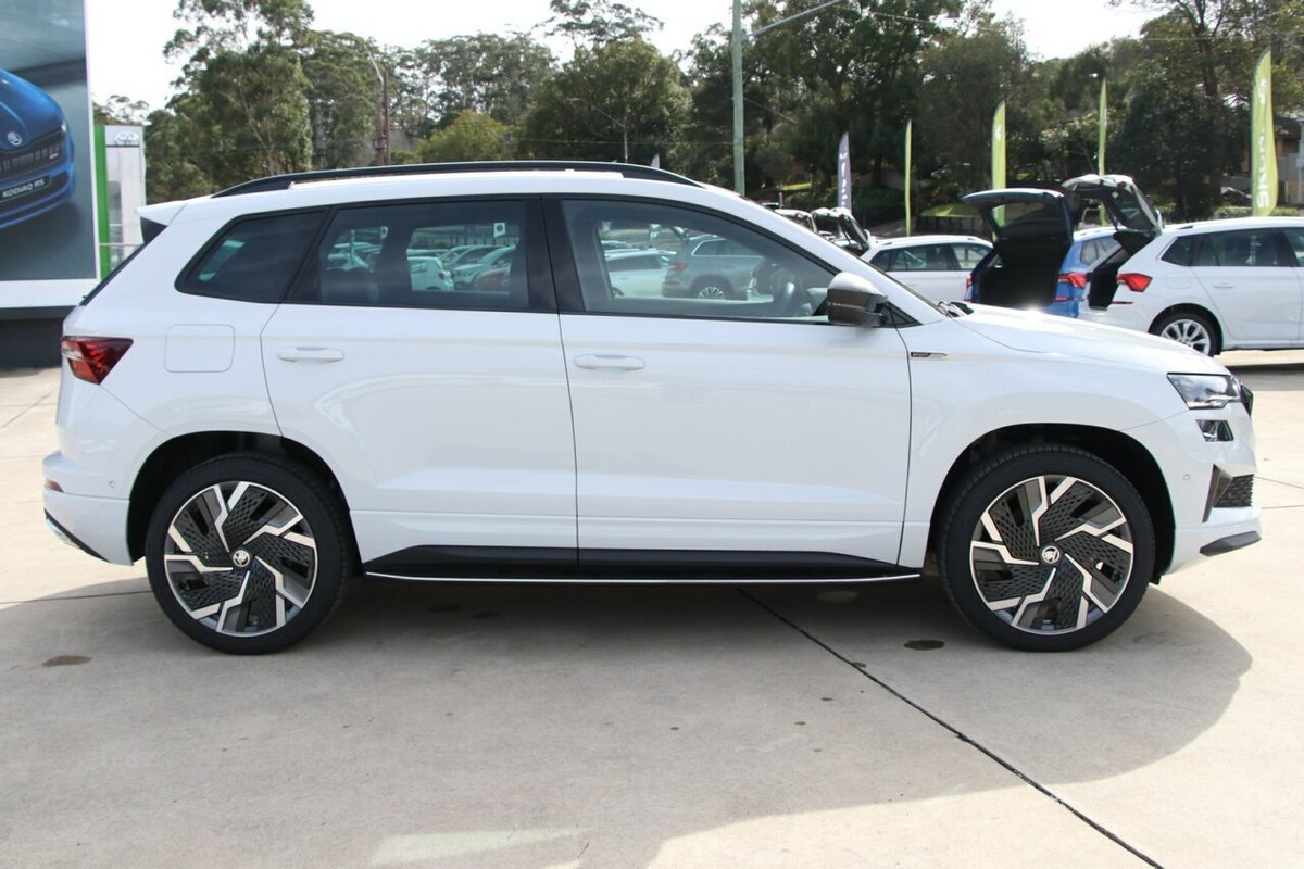 Skoda Karoq Sportline Moon White The Stunning Color Combo Buyers Can’T Resist - 354ubmi