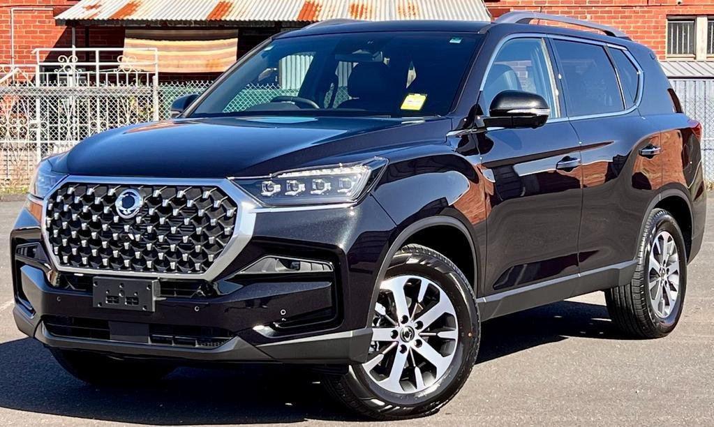 Rexton Car 2022