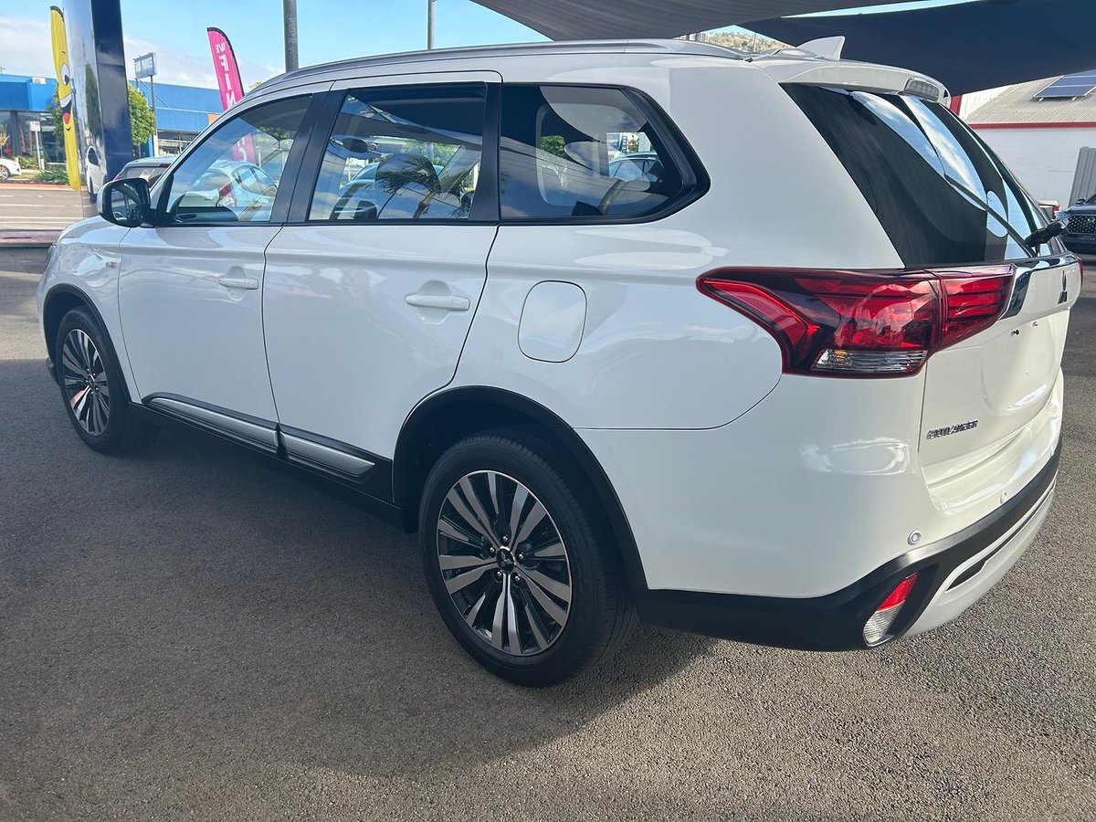2018 Mitsubishi Outlander ES Adas ZL MY19 For Sale in Townsville Auto