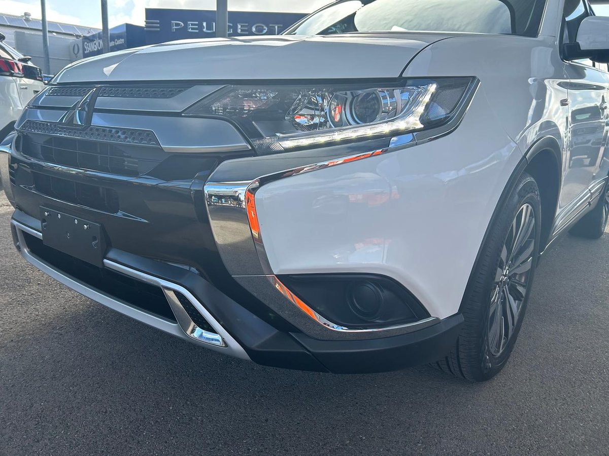 2018 Mitsubishi Outlander ES Adas ZL MY19 For Sale in Townsville Auto