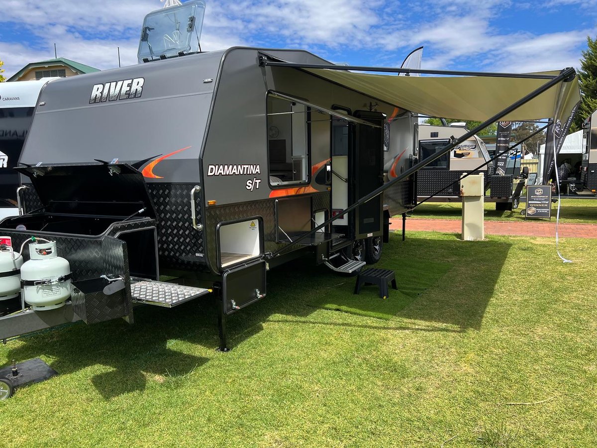 to Caravan Court, Frankston VIC Caravan Court