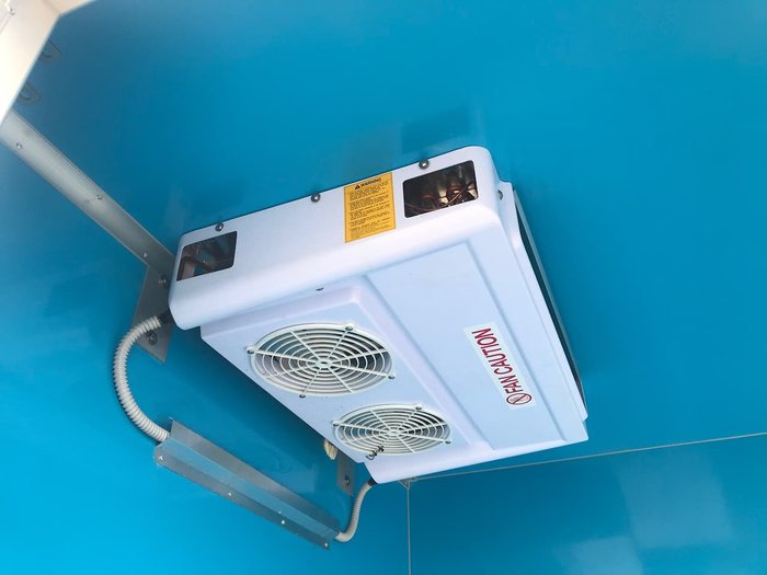 2019 FUSO CANTER 515 WIDE CAB REFRIGERATED White