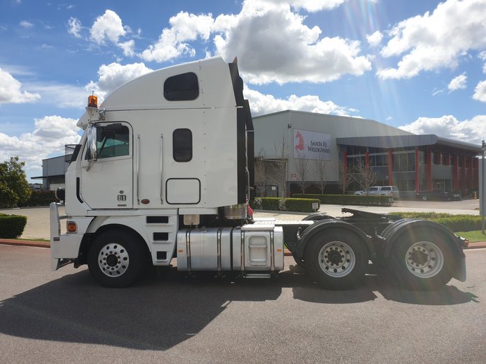 2013 Freightliner Argosy PRIMEMOVER WHITE