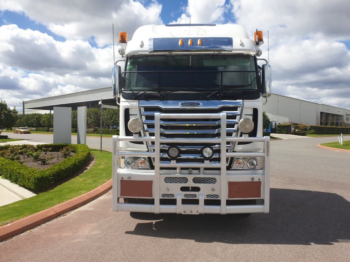 2013 Freightliner Argosy PRIMEMOVER WHITE