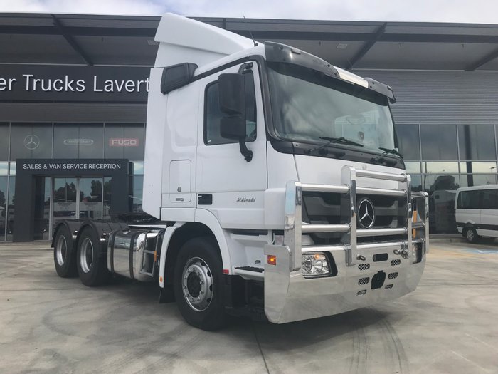 2012 Mercedes Benz 2648 LOW ROOF SLEEPER WHITE