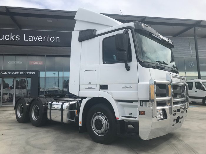 2012 Mercedes Benz 2648 LOW ROOF SLEEPER WHITE