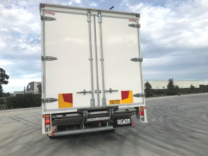 2015 Fuso Canter 918 Wide