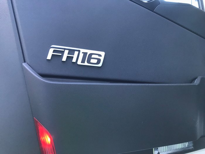 2015 Volvo FH16 globetrotter choice of 6