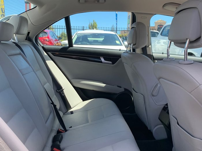 2011 Mercedes-Benz C-Class C250 CDI BlueEFFICIENCY Avantgarde W204 MY11 Blue