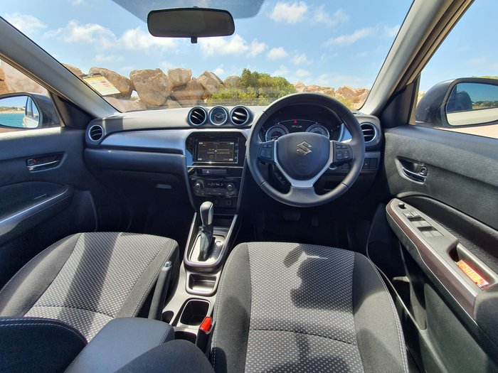 2019 Suzuki Vitara LY Series II Beige