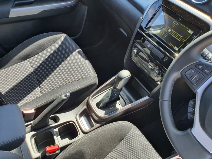 2019 Suzuki Vitara LY Series II Beige