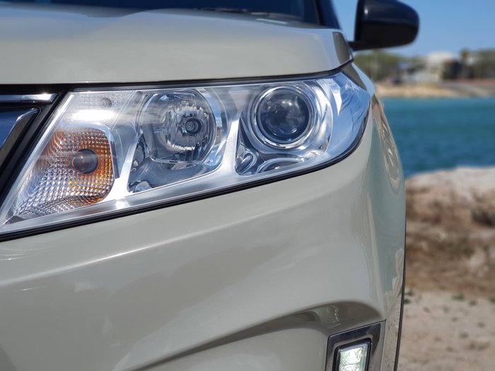 2019 Suzuki Vitara LY Series II Beige