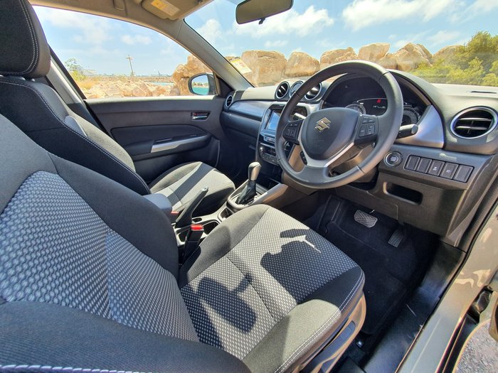 2019 Suzuki Vitara LY Series II Beige