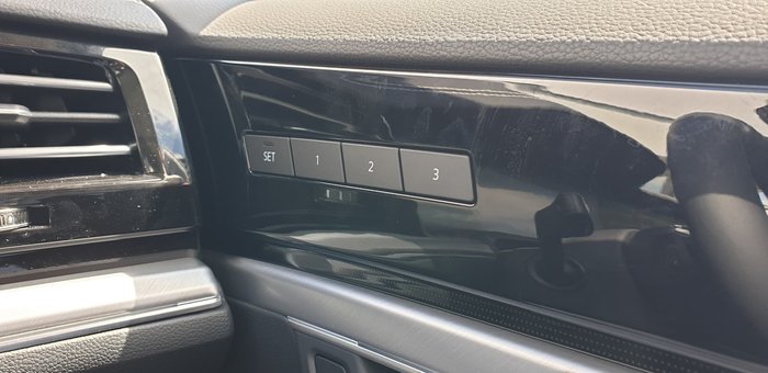 2019 Volkswagen Touareg 190TDI Premium CR MY20 Four Wheel Drive Black