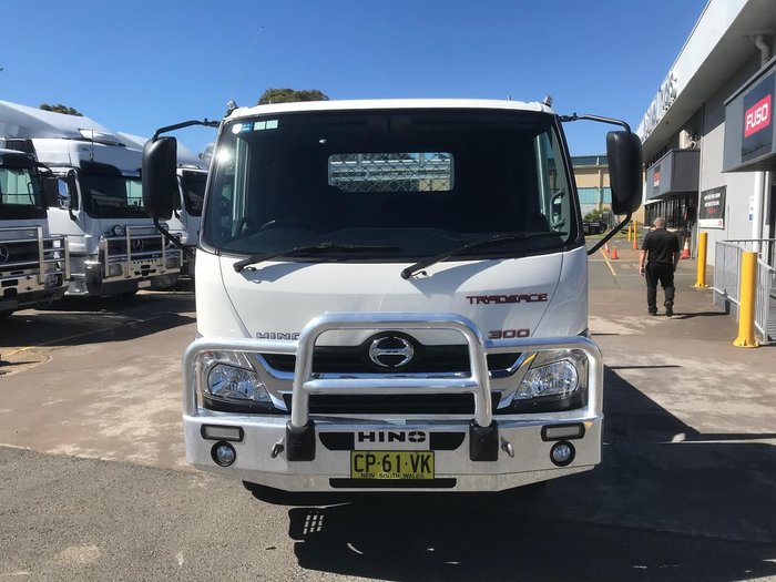 2018 HINO 921- 300 SERIES null null WHITE