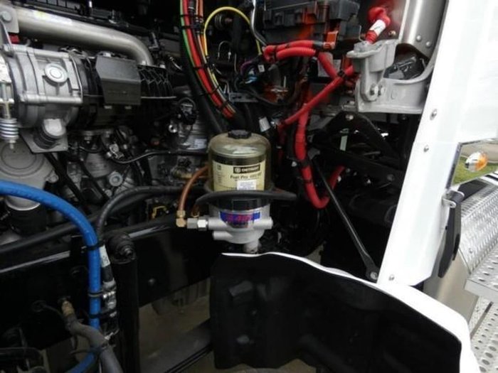 2018 FREIGHTLINER CORONADO 114 null null White