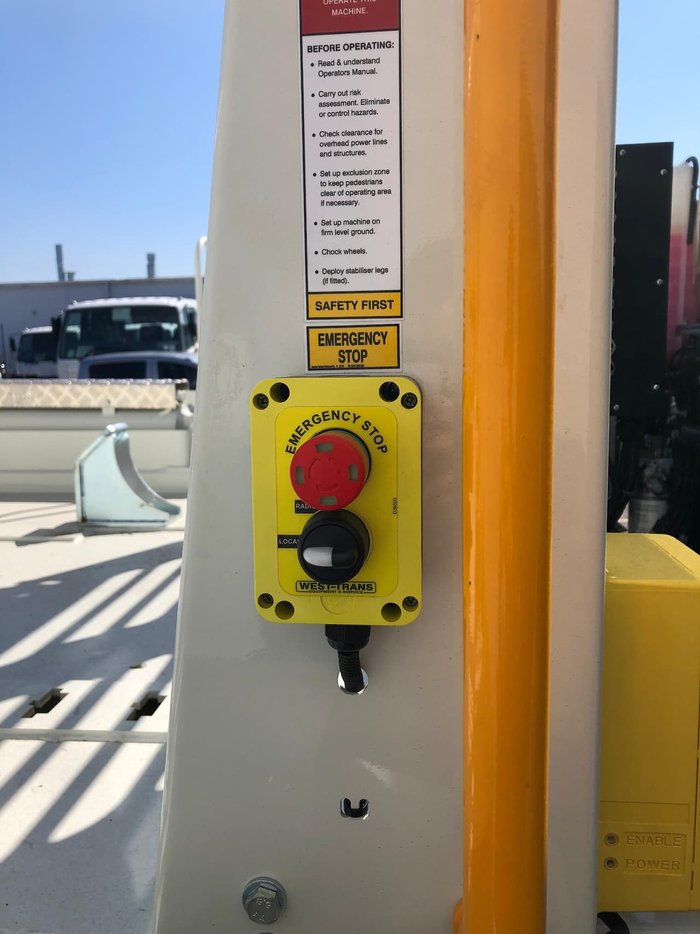 2019 FUSO SHOGUN FV70HK2VFAA null null White