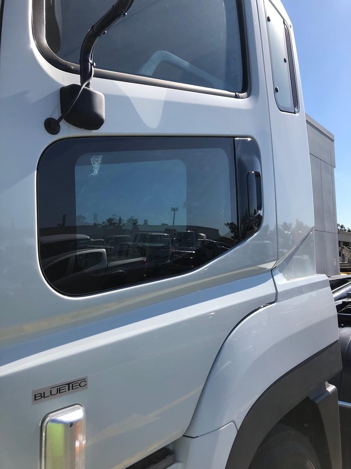 2019 FUSO FS52 FS52SS3VFAA null null White