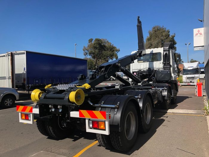 2019 FUSO FS52 FS52SS3VFAA null null White