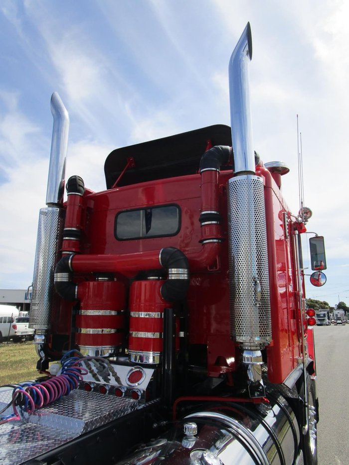 1979 KENWORTH K123 null null RED