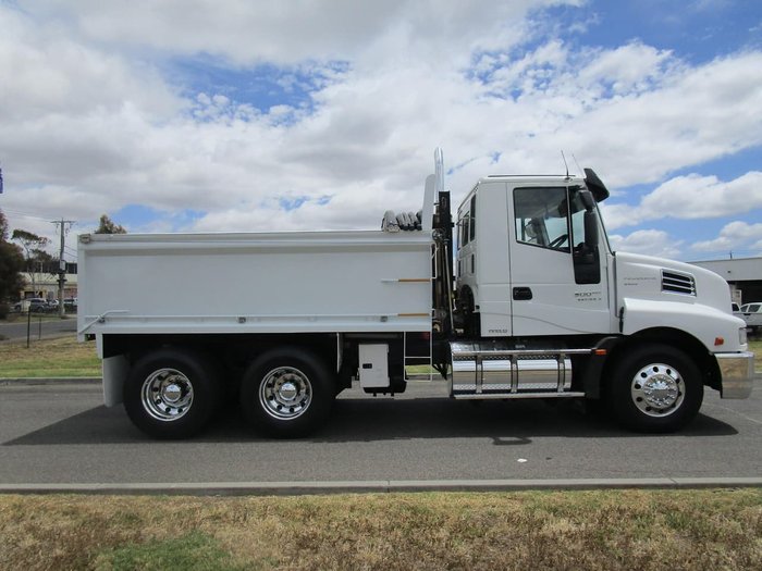 2015 IVECO POWERSTAR 6400 null null WHITE