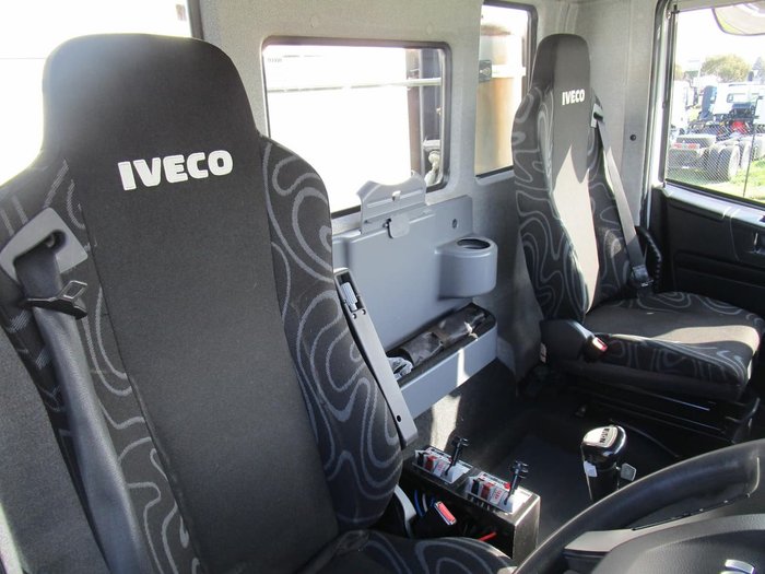 2015 IVECO POWERSTAR 6400 null null WHITE