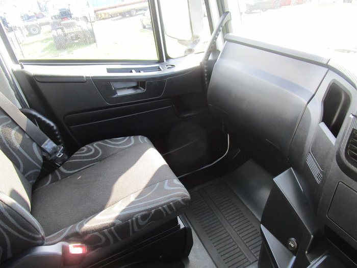 2015 IVECO POWERSTAR 6400 null null WHITE