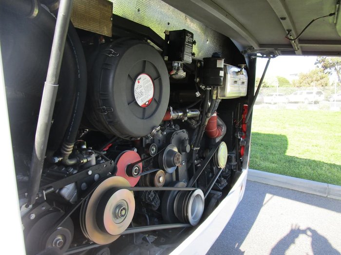 2014 YUTONG 51 SEATER RECLINER SEATS null null WHITE