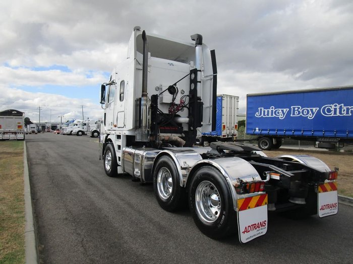 2013 FREIGHTLINER ARGOSY ULTRA SHIFT null null WHITE