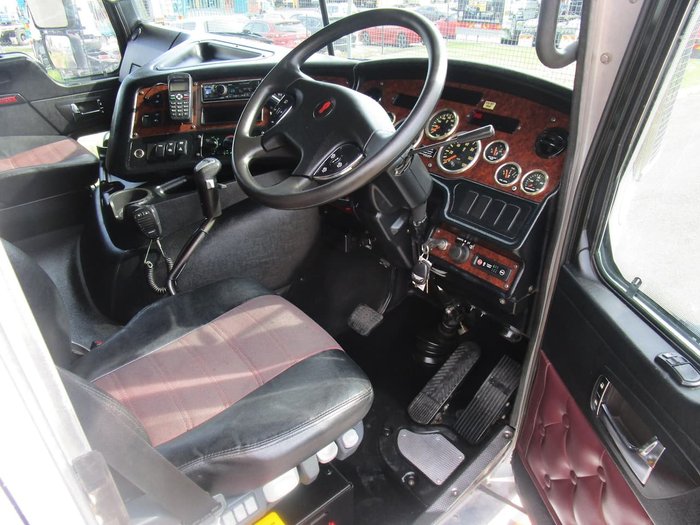 2013 KENWORTH K200 null null null