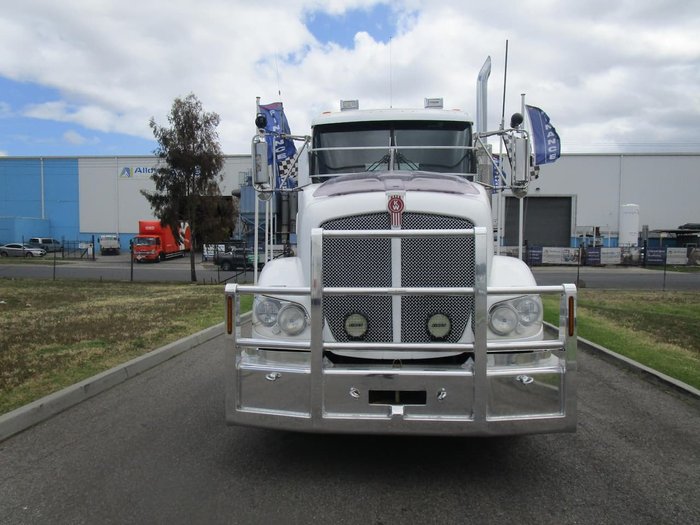 2013 KENWORTH T403 DAY CAB null null WHITE