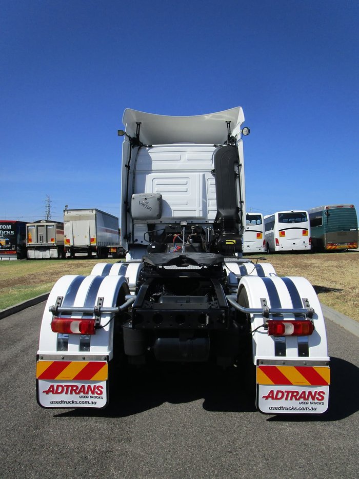 2015 MERCEDES-BENZ ACTROS null null WHITE