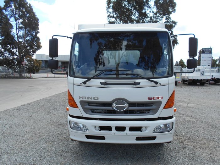 2015 HINO FE 1426 - 500 SERIES null null White