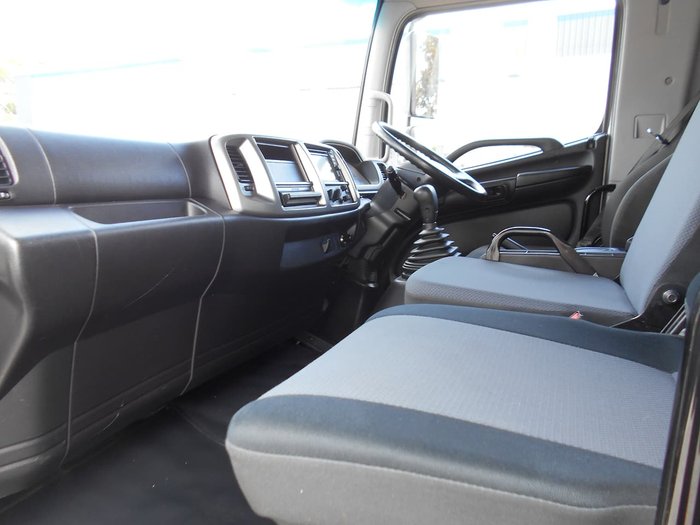 2015 HINO FE 1426 - 500 SERIES null null White