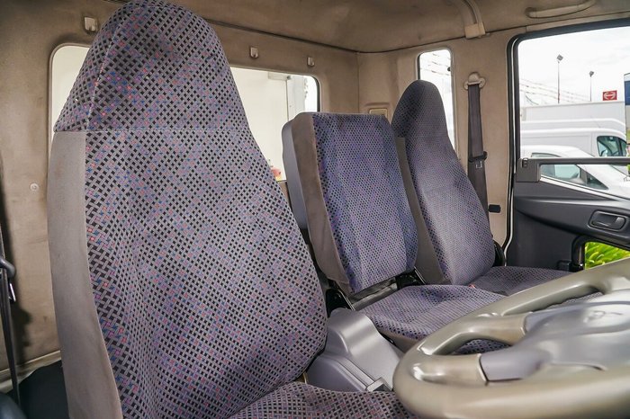 2009 Mitsubishi Fighter