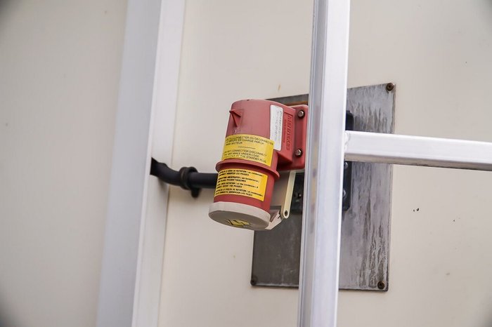 2009 Mitsubishi Fighter