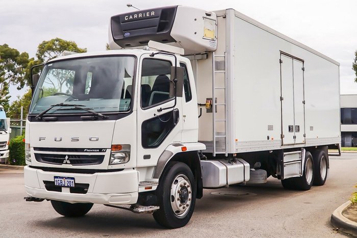 2009 Mitsubishi Fighter