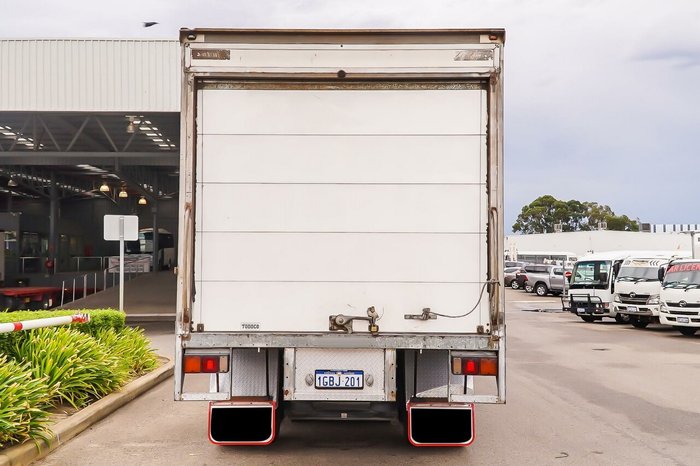 2009 Mitsubishi Fighter