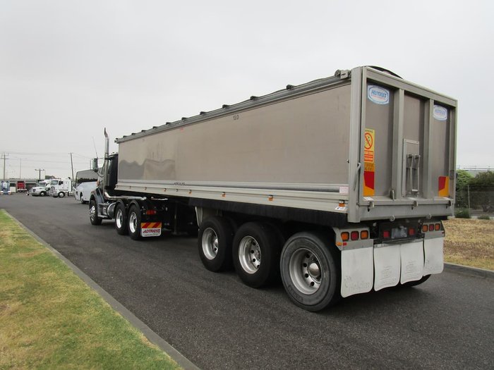 2008 STERLING HX9500 null null null