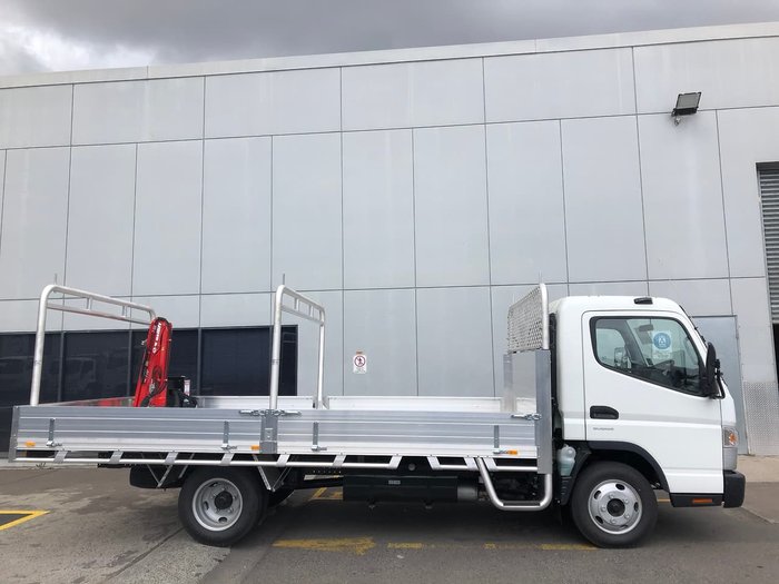 2019 FUSO CANTER 515 null null White