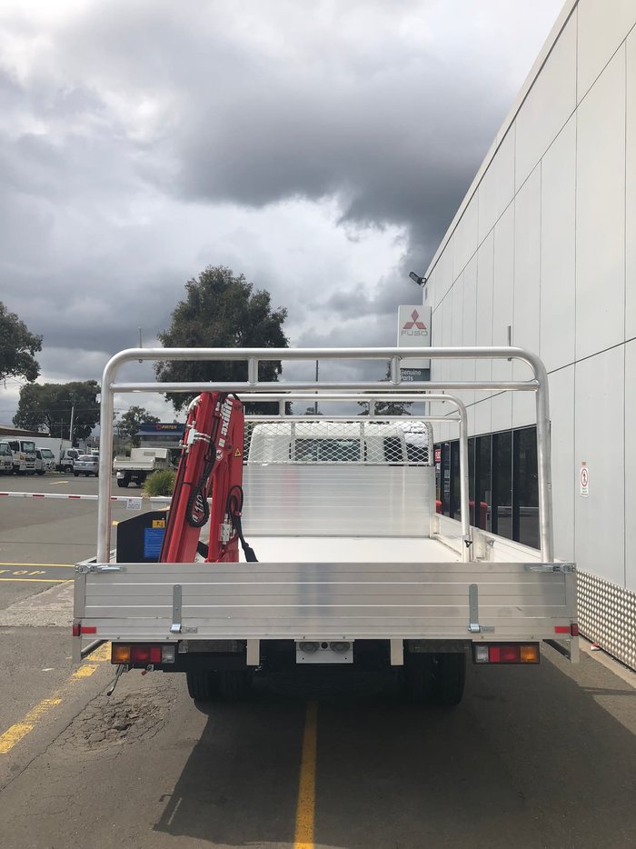 2019 FUSO CANTER 515 null null White