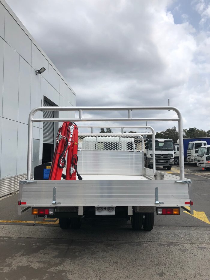 2019 FUSO CANTER 515 null null White