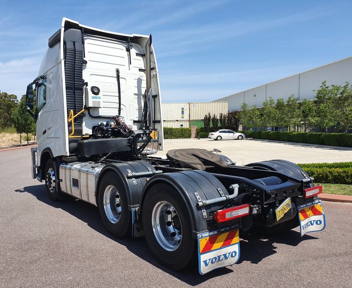 2015 Volvo FH540 GLOBETROTTER WHITE